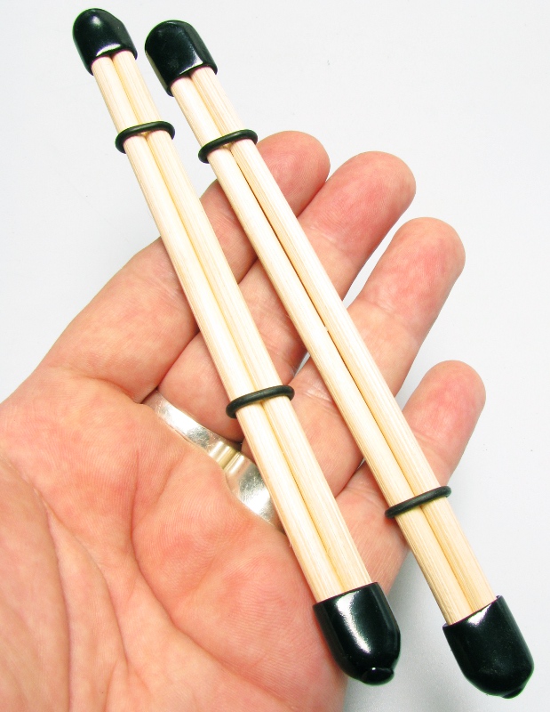 Nipple und Brust / Rattan Sticks VI