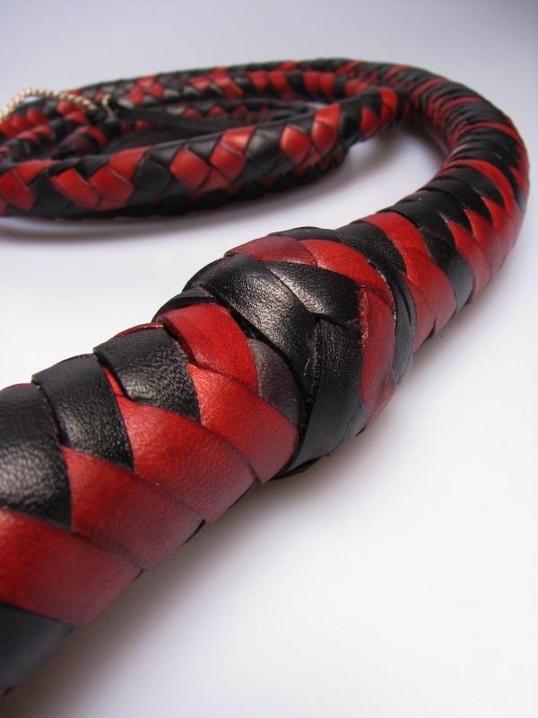 Lady Bull Whip rot/schwarz 160cm