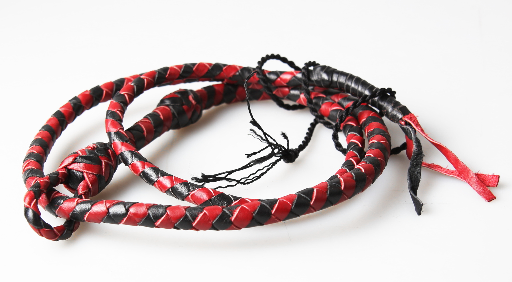 MINI Bullwhip - Miniature Peitschen vom Feinsten in drei Farben