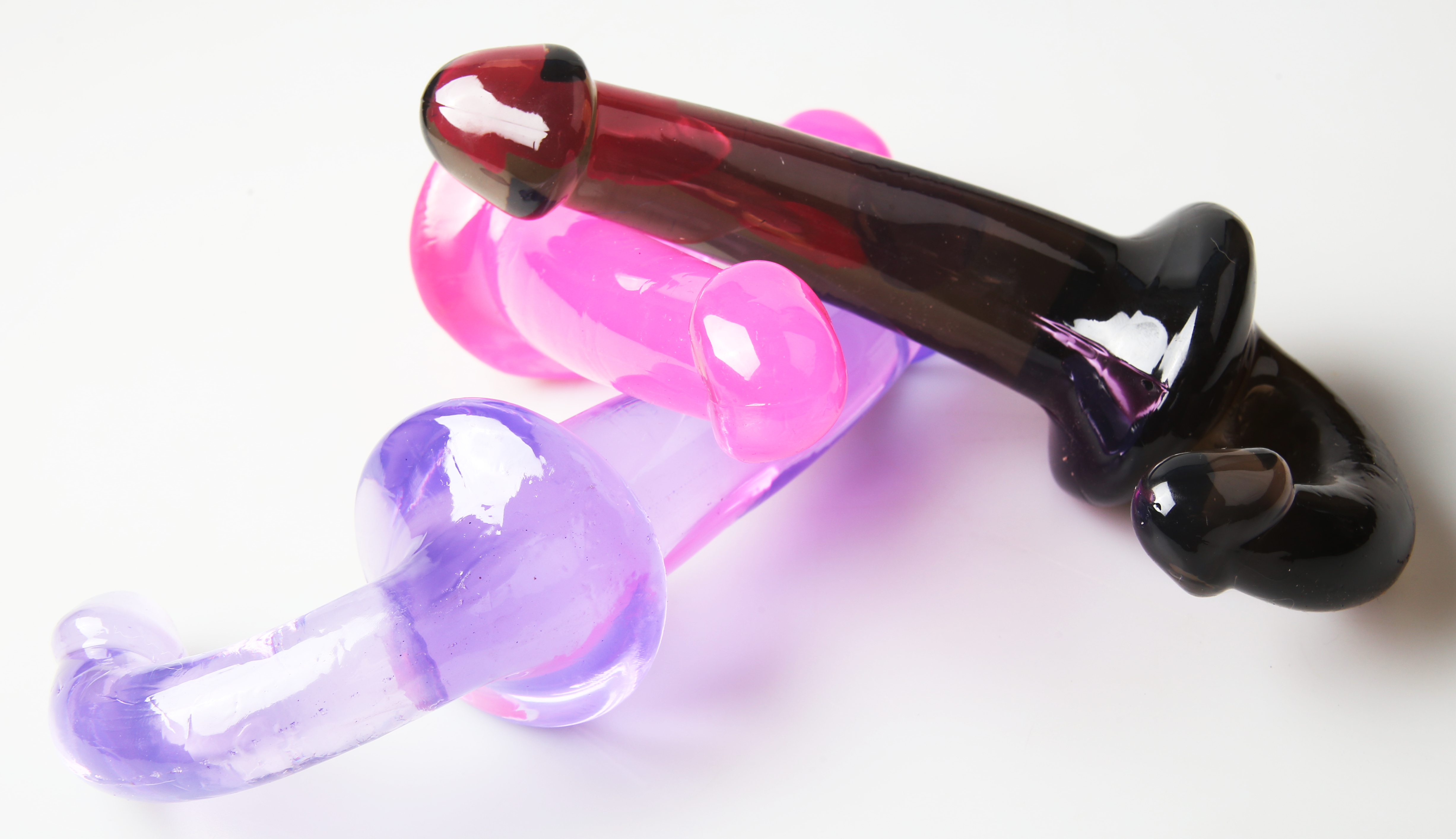 Strapless Strap-On in drei Farben