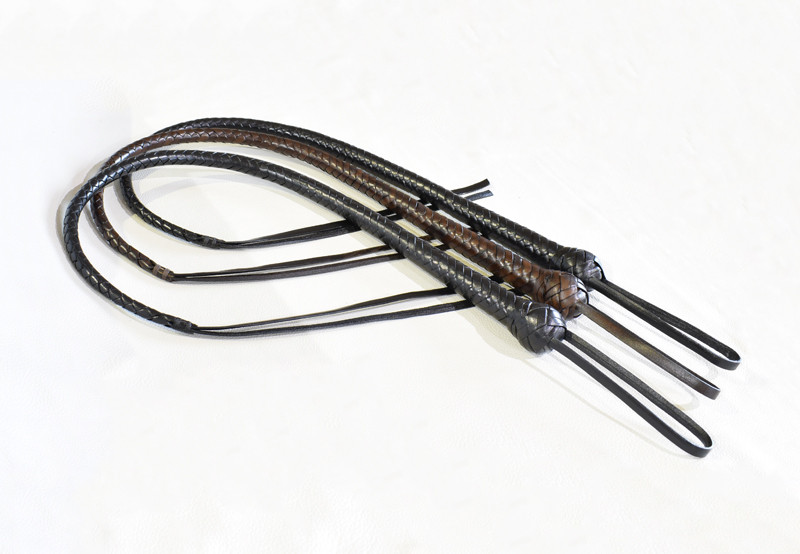 HundePeitsche- Dog Whip - in drei Längen -  SCHWARZ