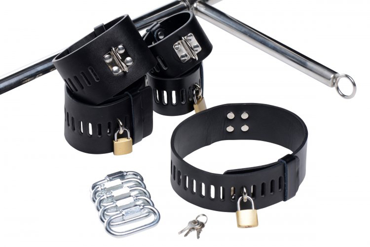 Metall-Bodenpranger mit Dildo