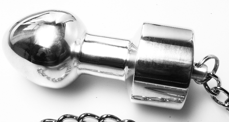 Anal Plug Metall mit Kette und Ring 40mm