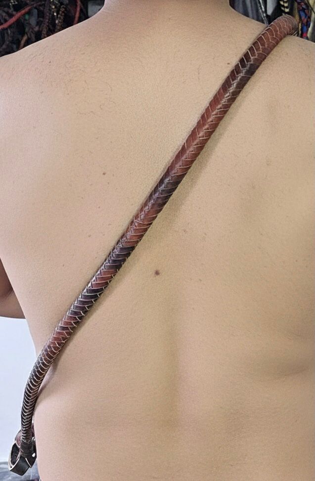Lederpeitsche „Imperator“ – handgeflochten, 155 cm schwarz