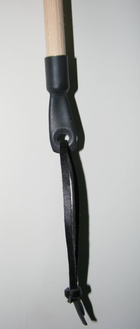 ROHRSTOCK - Ungeschält mit Aufhängung 10mm - Länge ca. 60 cm