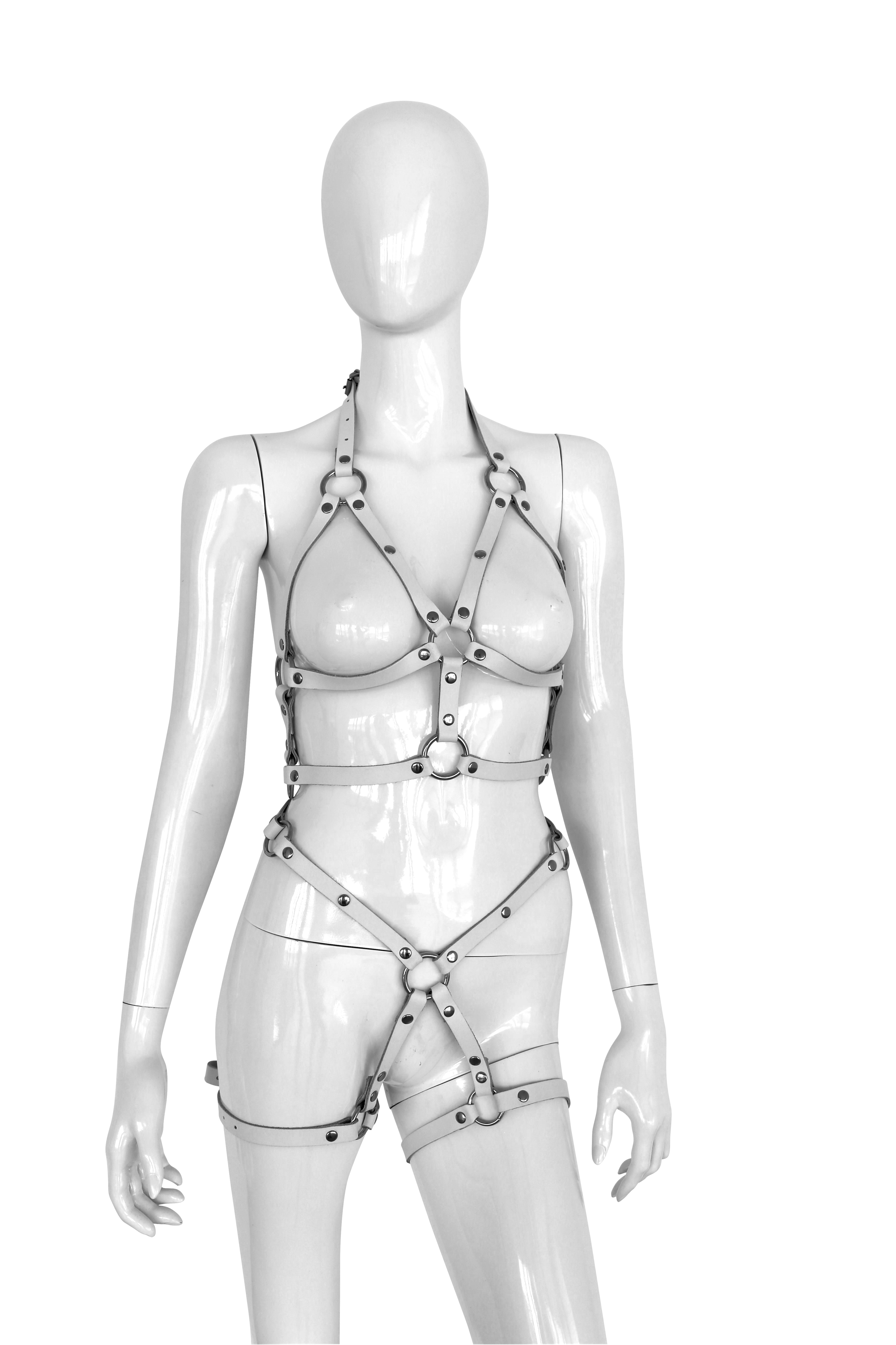 White body "The woman in White"