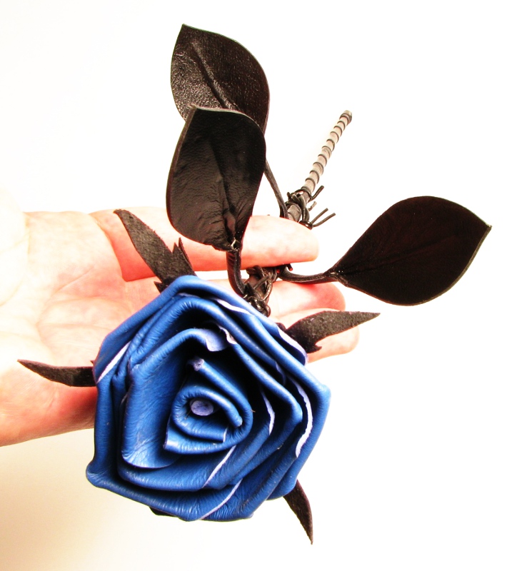 Leder Rose - Blau/Schwarz